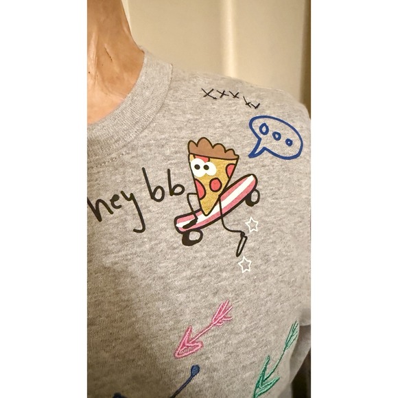 Bloomingdale's Bloomie's XS Novelty Gray Embroidered Graphics Sweatshirt - Picture 7 of 9